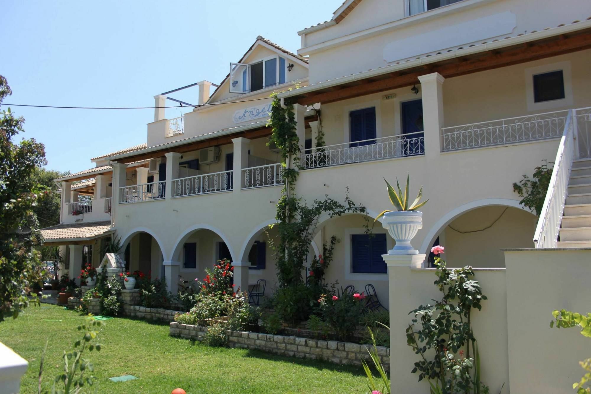 Angelina Apartments Roda  Exterior photo
